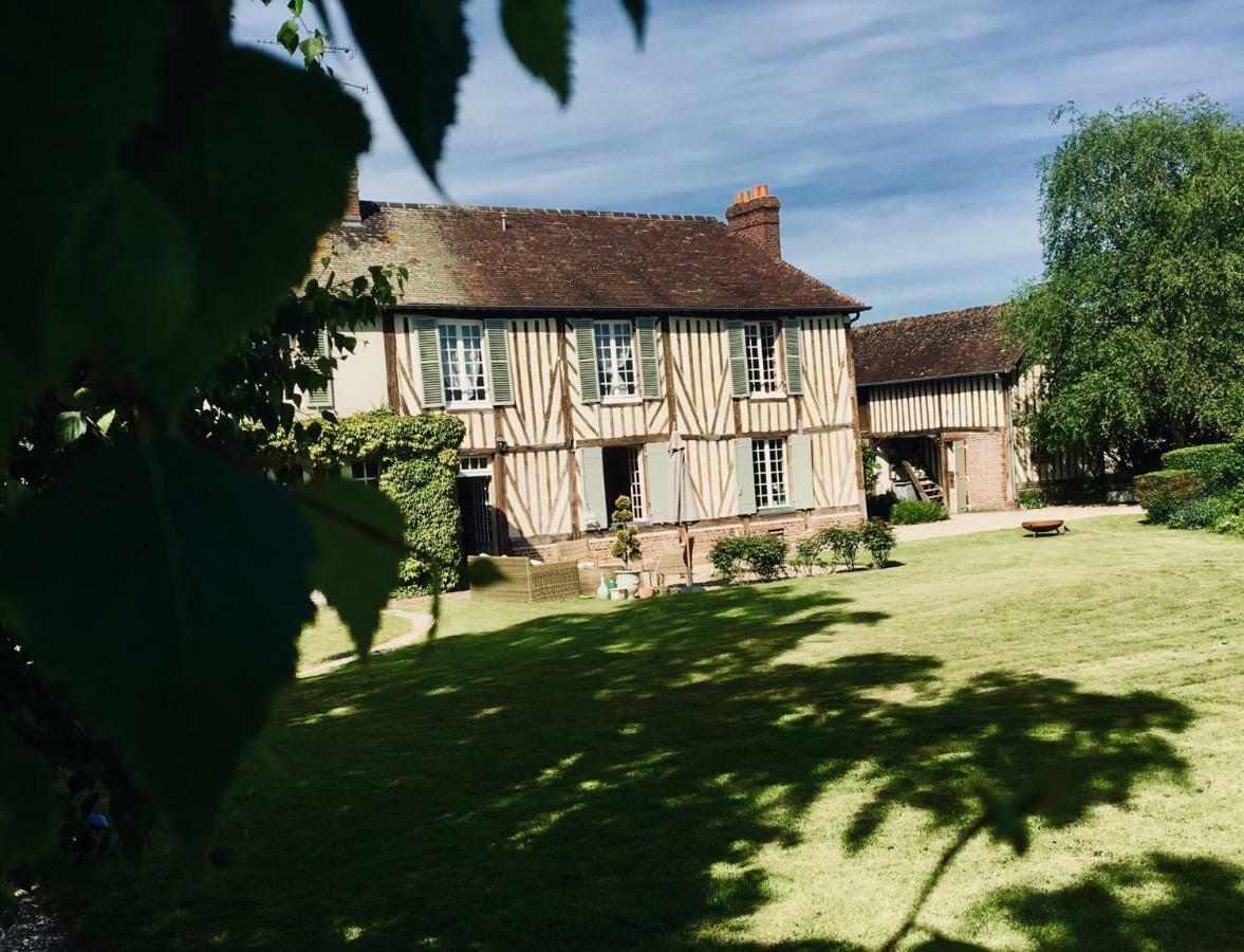 Bed and Breakfast La Douce Folie Saint-Julien-le-Faucon Exteriér fotografie